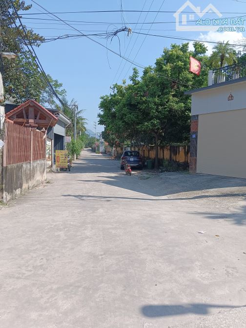 Bán Đất - Thái Lai(Minh Trí) - 246M2 - 1,95 Tỷ - Đường Thông Ô Tô Tránh - 1
