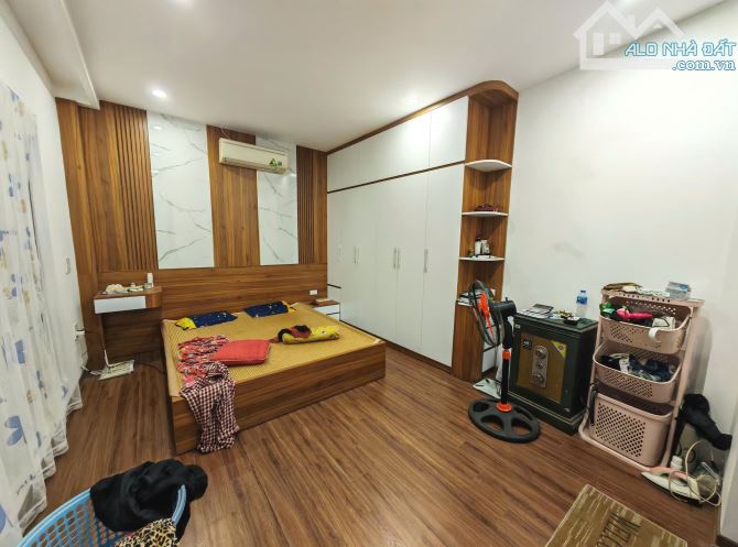 bán nhà Văn Hội, lô góc, 10m ra mặt ngõ ô tô, nhà đẹp tinh tươm, đủ đồ, ở ngay,thoáng sáng - 1