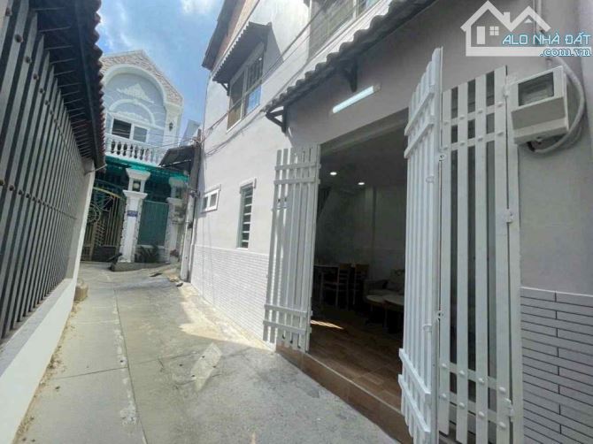 NHÀ 2 TẦNG MỚI ĐẸP – HUỲNH TẤN PHÁT, PHÚ THUẬN, QUẬN 7 – SHR, FULL NỘI THẤT – CHỈ 2,6 TỶ - 1