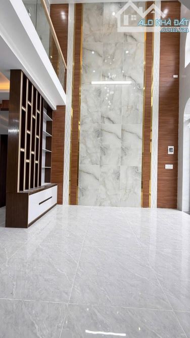 🏠 500TR SANG TÊN NHÀ GÁC LỬNG 2 MẶT TIỀN – NGAY NHÀ THỜ TÂN TRIỀU BIÊN HÒA - 1