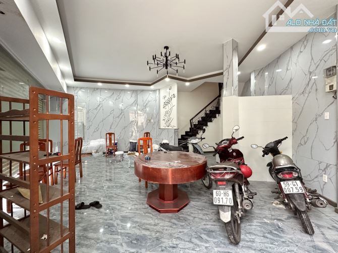 6.5 TỶ MẶT TIỀN NGUYỄN THƯỢNG HIỀN, P5, BÌNH THẠNH - 52M2 - 4 TẦNG - NGANG LỚN 9M - 1