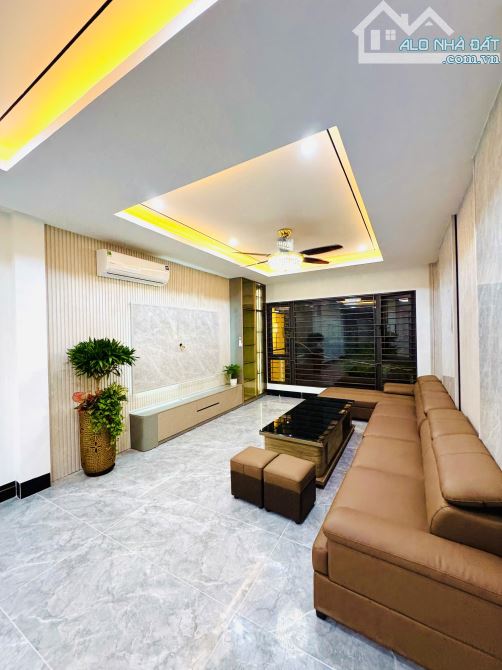 Bán nhà KD dòng tiền ô tô 16 đỗ Ngõ Trạm, Long Biên HN DT: 60m2 x 7 tầng, thang máy 630kg. - 1