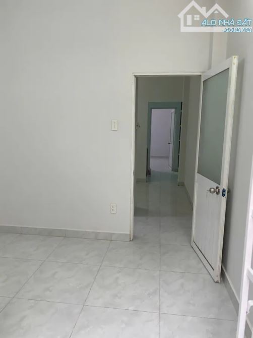 🏡 Bán nhà Cách Mạng Tháng Tám 49m² 2 tầng – 11.2 tỷ – Đang cho thuê Spa - 1