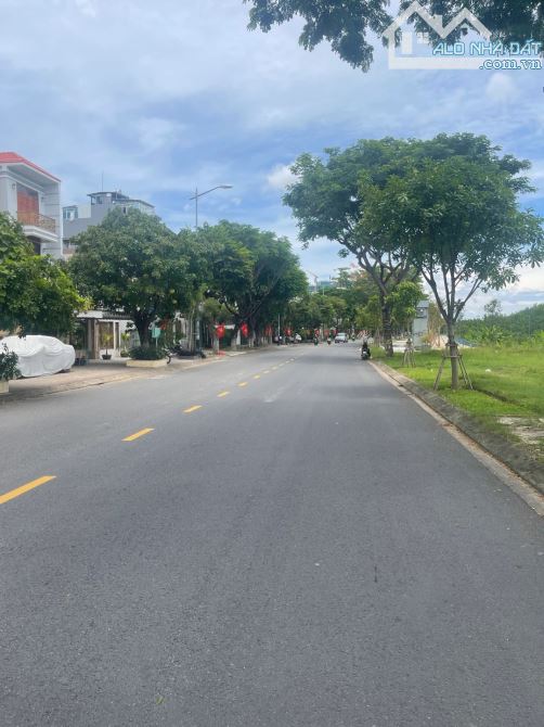 🕺BIỆT THỰ 4 TẦNG ĐƯỜNG THĂNG LONG - VIEW SÔNG CÓ HỒ BƠI - GỒM 7P NGỦ - 1