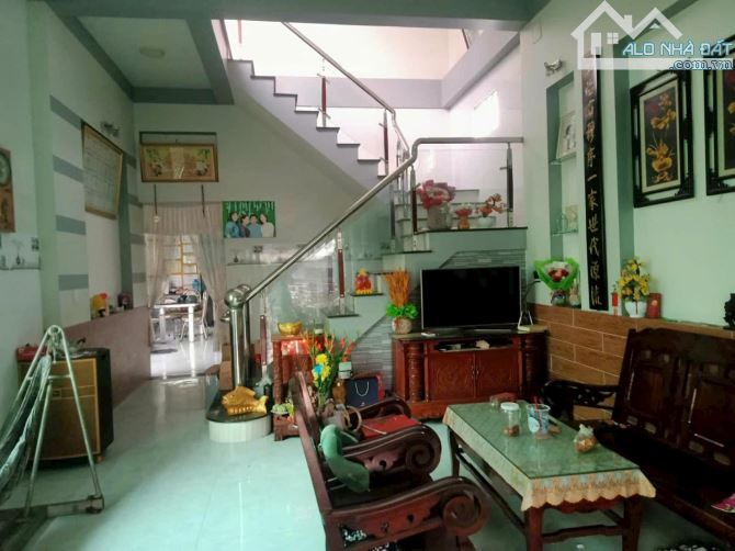 Chủ cần bán gấp căn nh à Full Thổ  cư  1 Trệt 1 lầu  Nhị Quý  Tiền Giang - 1