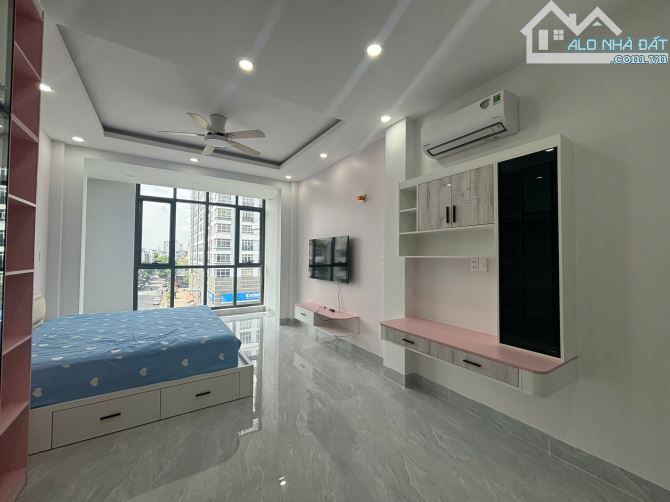 📍 HOT -  MT  Cộng Hoà - 4mx20m - 5 lầu - Thang máy hiện đại - Nội thất cao cấp - 28.5 Tỷ - 1