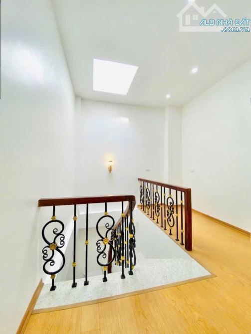 Cần bán gấp nhà phố Tôn Đức Thắng 31m  4 tầng 3.5mt  7.2 tỷ Đống Đa - 1
