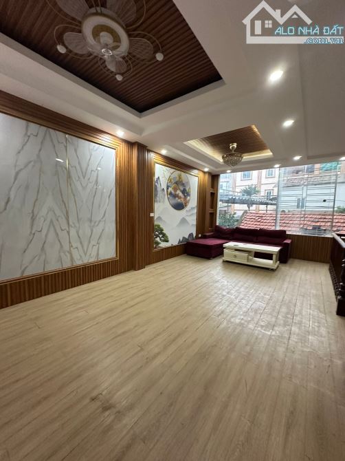 Vip nhất Yên Nghĩa: nhỉnh 5tỷ, 4tầng ô tô vào, 10m ô tô tránh, k có căn thứ 2 - 1
