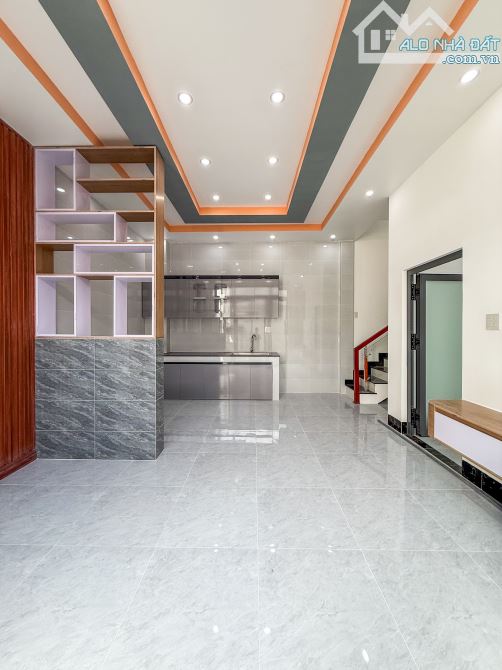 NHÀ LẦU XÂY MỚI - 3 PHÒNG NGỦ - TRỤC CHÍNH HẺM 8 TRẦN CHIÊN (GẦN ĐẠI HỌC TÂY ĐÔ) - 1