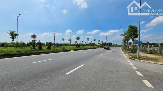 Bán đất Sóc Sơn cách qlộ 3 100 m giá chưa tới 3 tỷ - 1
