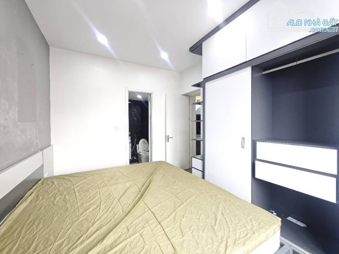 CĂN HỘ ĐƯỜNG NGUYỄN CƠ THẠCH NAM TỪ LIÊM DT 130M-NỘI THẤT TIỀN TỶ-GIÁ 9,350 TỶ - 1