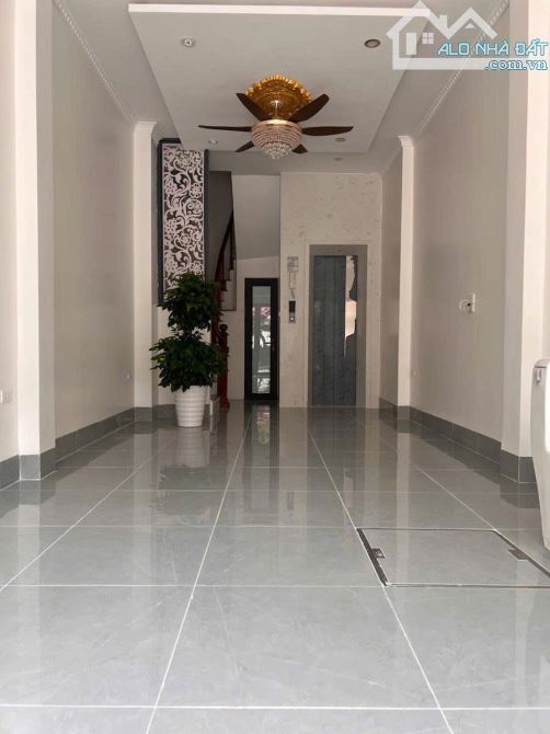 🔥 BÁN NHÀ ĐÔNG THIÊN – LÔ GÓC, Ô TÔ TRÁNH, KINH DOANH – NHÀ MỚI 5 TẦNG THANG MÁY 🏠🚗✨ - 1