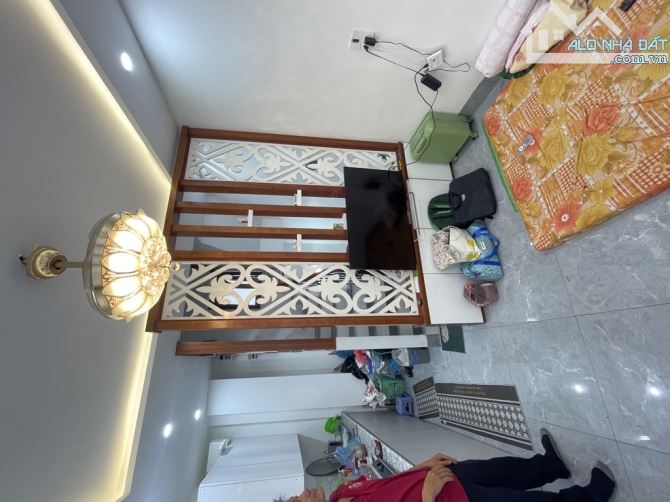 Bán văn nhà đẹp ngõ Lệnh Cư , nhà đẹp full nội thất ở luôn - 1