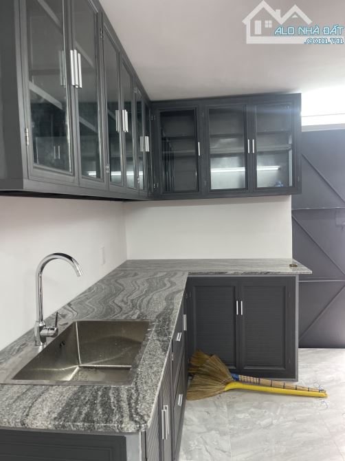 LÊ VĂN SỸ, PHÚ NHUẬN – 4 TẦNG – GÓC 3 MẶT  – VỊ TRÍ VÀNG TRUNG TÂM SẦM UẤT- 8,7TỶ - 1
