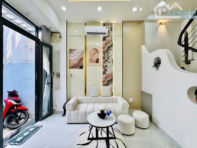 Bán nhà mặt tiền bình thạnh - 4x5m - 4 tầng - 5,5 tỷ - 1