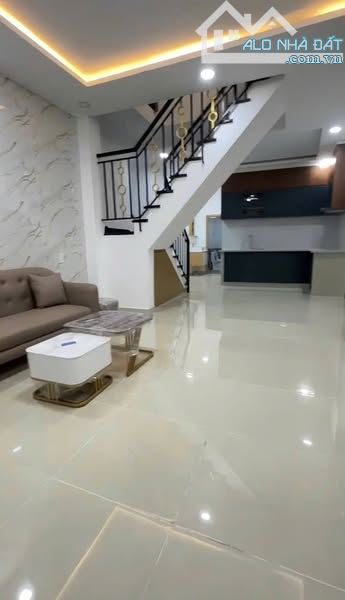 Nhà Đường Trần Quốc Thảo Quận 3 Phường 9 Cũ. - 1
