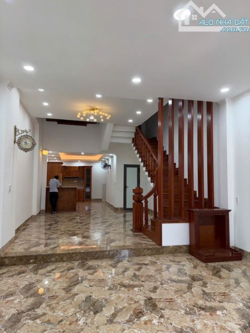NHÀ 3 PHÒNG NGỦ ĐẤU GIÁ HÀ HUY TẬP HƯỚNG ĐÔNG NAM: Giá 7,2 tỷ - 1