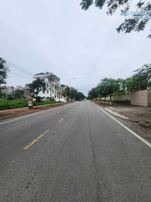 CC cần bán lô đất biệt thự mặt Chu Văn An nhìn trường Chuyên Yna, phường Kinh Bắc, Bắc Nin - 1
