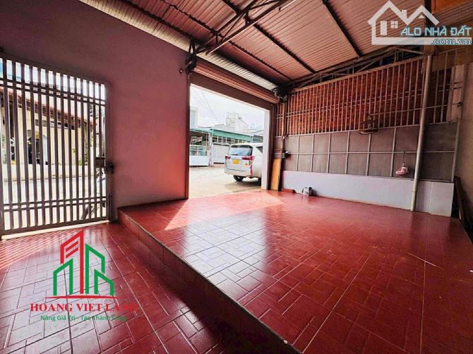 BÁN NHÀ MẶT TIỀN ĐẦU ĐƯỜNG Y NUÊ. DT: 6,6x21M. GIÁ: 6 TỶ - 1