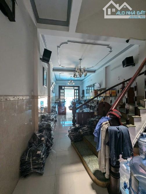 Chỉ nhỉnh 6 tỷ có ngay nhà Gò Vấp, giáp Bình Thạnh, DT 72m2, 3 tầng - 1