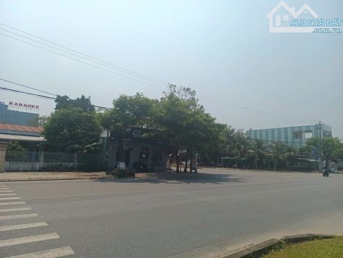 🎉🎉BÁN NHÀ MẶT TIỀN ĐƯỜNG TRẦN HƯNG ĐẠO  KHU VỰC ĐIỆN NGỌC GIÁP RANH ĐÀ NẴNG - 1