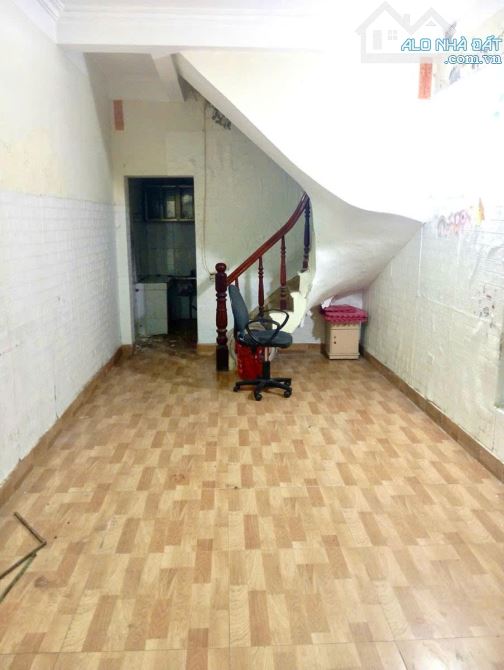 GIA ĐÌNH CẦN BÁN CĂN NHÀ 32m2, KHƯƠNG TRUNG, 6.35 TỶ - 1