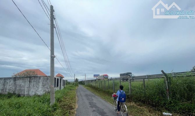 118m2 đất Mặt tiền nhựa Công Vụ Thạnh Đức Bến Lức giá 390tr - 1