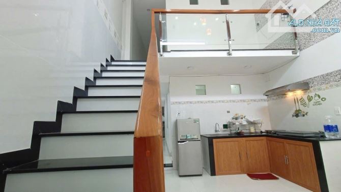 Nhà 2 tầng kiệt Phan Kế Bính- 70m2 ngang 4,3m- cách đường chính 30m- giá3.550 - 1
