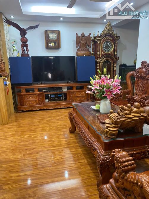 Bán căn N07 Thành Thái 87m2, 2 ngủ 2vs. Nội thất cơ bản. sổ đỏ. 8,24 tỷ - 1