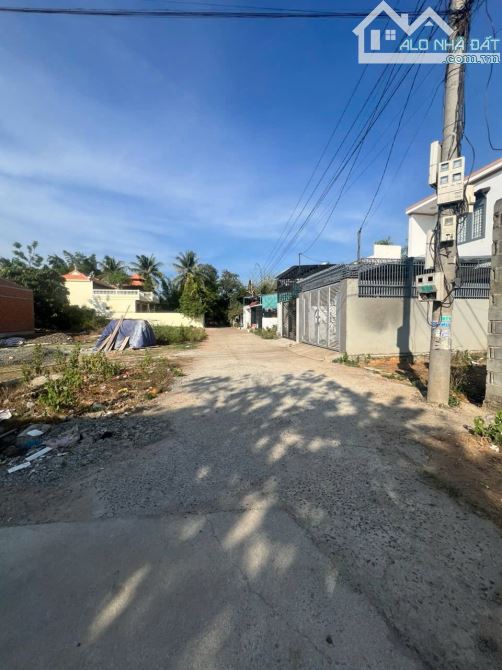 LÔ ĐẤT HẺM Y WANG NỐI DÀI (5mx20m), SAU TRƯỜNG PHAN ĐĂNG LƯU, PHƯỜNG EAKAO - 1