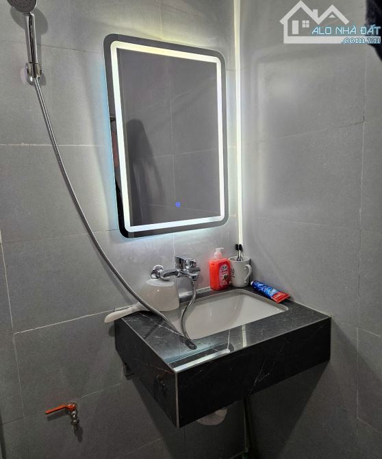 Cho thuê nhà Vương Thừa Vũ, Thanh Xuân, 45m2, 2 tầng, 3 ngủ, 10 triệu - 1