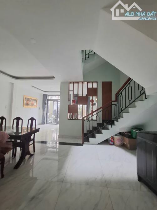 🏡 Bán nhà Cách Mạng Tháng Tám 91m² 4 tầng – 14 tỷ – Diện tích lớn nở hậu - 1