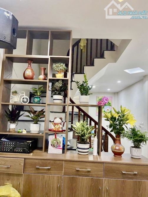 ĐỀN LỪ - Ô TÔ ĐỖ CỔNG - LÔ GÓC - 46m2 - NHỈNH 8 TỶ - 1