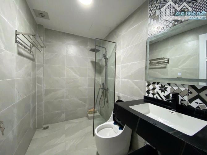 NGUYỄN VĂN HUYÊN/NGHĨA ĐÔ- GẦN PHỐ SÁT Ô TÔ-NGÕ THÔNG SỔ HOA HẬU 6 TỶ NHÍNH. - 1