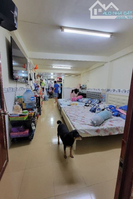 BÁN NHÀ HẺM LẠC LONG QUÂN, QUẬN 11, 68M2 - 1
