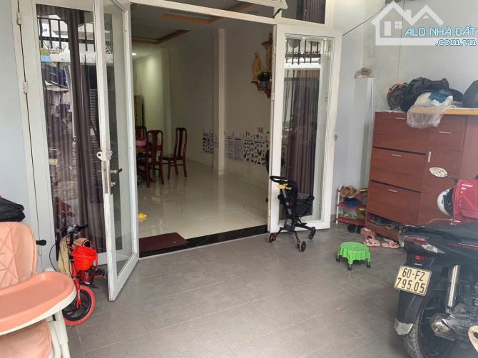 Chính chủ gửi nhà Tân Vạn lầu trệt đẹp 75m2 giá chỉ 2 tỷ 450tr - 1