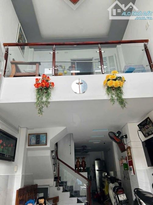 Bán nhà 5 tầng, Tạ Quang Bửu, Quận 8, P. Chánh Hưng, 45m2, nhích 6 tỷ - 1