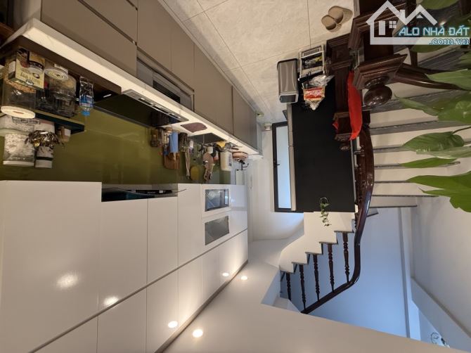 Nhà mới Mỹ Đình 39m², 5 tầng, chợ ngay cạnh – về ở ngay, giá cực tốt! - 1
