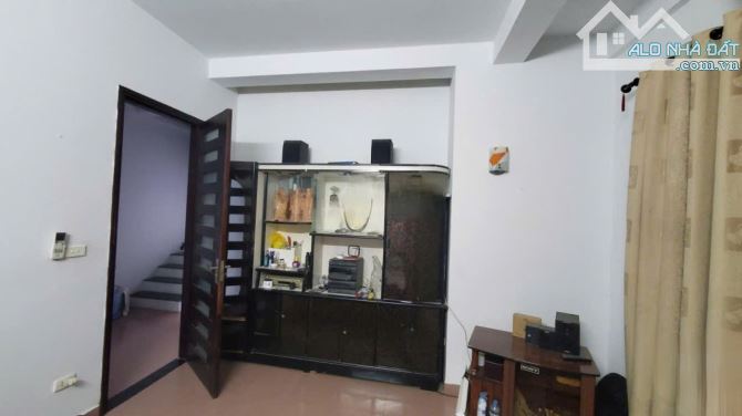 Cho thuê nhà ngõ 126 Nguyễn An Ninh, Tương Mai, Hoàng Mai. DT 45m x 4 tầng, giá 12tr - 1