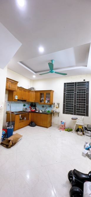 Chính chủ cho thuê nhà phố Thuỵ Khuê, Tây Hồ 43m2 x 5 tầng, 7 phòng x3,6tr/th - 1