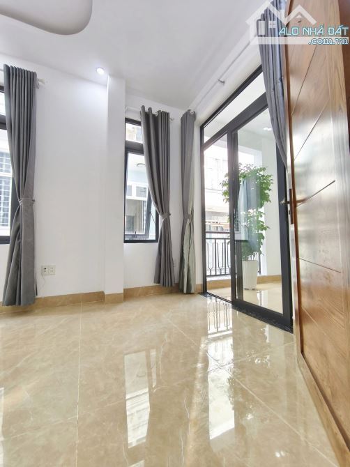CẦN BÁN NHÀ 1 TRỆT 3 LẦU HẺM Ô TÔ TRƯƠNG CÔNG ĐỊNH THÔNG LÊ HỒNG PHONG – P.7 – 40M2 - 5.6Ỷ - 12