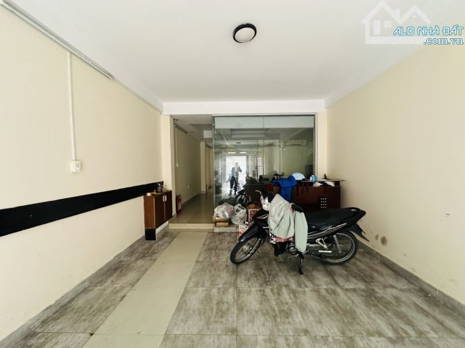 Bán nhà Bình Thạnh - Hẻm nhựa xe tải tránh - Khu phân lô - 77m2 - 18.7 tỷ - 12