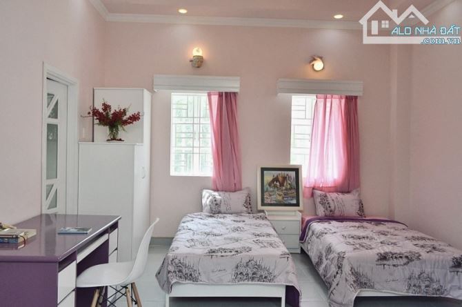 VILLA SÂN VƯỜN TRUNG TÂM QUẬN 1 - 333M2 - 4 TẦNG - 62 TỶ - 12