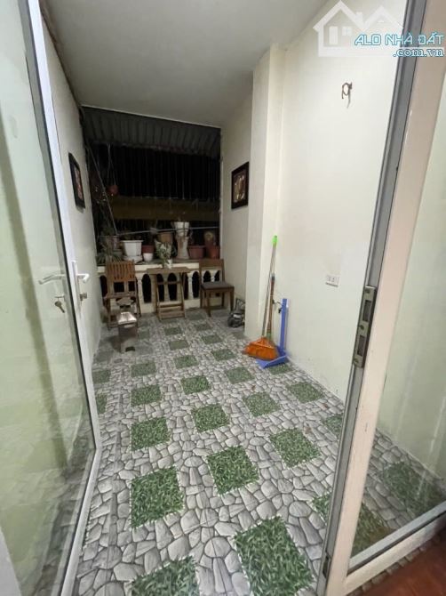 CHTT NGHĨA TÂN – ÔTÔ TRÁNH – BAN CÔNG – 150M² - 3PN – 5.5 TỶ (ECG3698) - 12