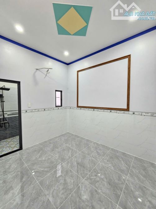 Bán nhà 1 trệt 2 lầu KDC gần đường ĐT743B chỉ 100m p.Tân Đông Hiệp Dĩ An chỉ 5ty5 TL M6973 - 12