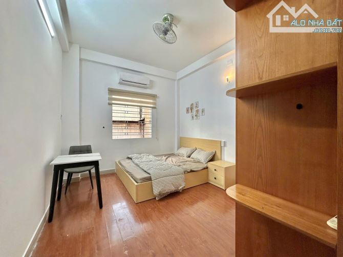 Bán Nhà 5 tầng , Hẻm Xe Hơi Quận 5. Giá 10 tỷ - 13