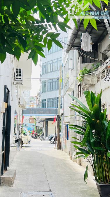 Bán Nhà 5 tầng , Hẻm Xe Hơi Quận 5. Giá 10 tỷ - 14