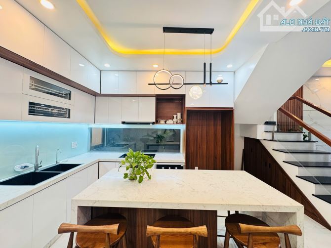 📌📌📌LÀM VIỆC TRỰC TIẾP GIÁ TỐT !!! bán  nhà đẹp 2 tầng kiệt 428 Tôn Đản - 14