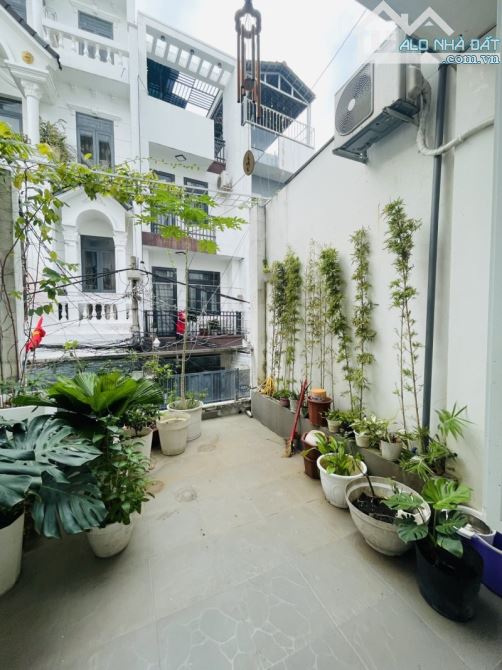 🌿 NHÀ ĐẸP Ở LIỀN – CMT8 P5 TÂN BÌNH (Phường Tân Bình) – XE HƠI NGỦ TRONG NHÀ – 3 TẦNG - 15