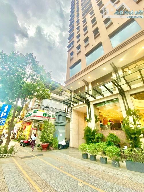 💥BÁN NHÀ 4 TẦNG  MT TRẦN PHÚ - VỊ TRÍ TRUNG TÂM CỰC HIẾM - DT 110M2 NGANG 12M- GARAR OTO - 16